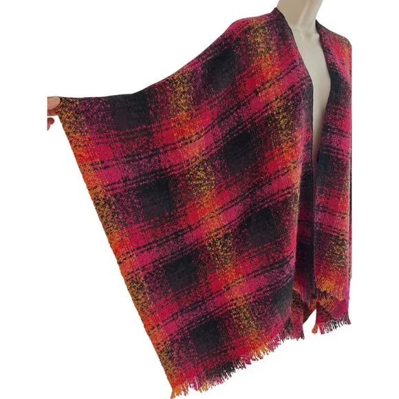 Chico's Plaid Blanket Shawl Fray Trim Fringe Ruana Wrap Poncho Knit Sweater OS